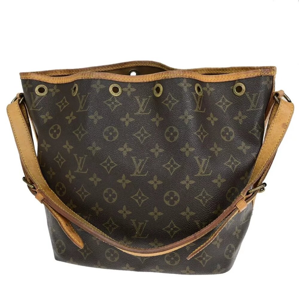 authenticity guaranteed LOUIS VUITTON Petit Noe Drawstring Shoulder Bag Monogr